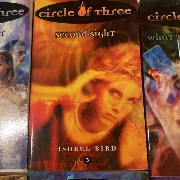 “Circle of Three, Volumes 1-15, Paperback Novels - Picture 4 of 16